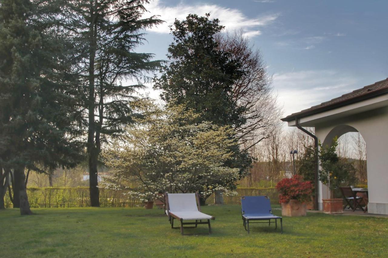 B&B Le Magnolie Carimate Esterno foto